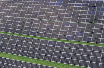 नवीनतम कंपनी ब्लॉग के बारे में मिस्र ने 2GW PV पैनल और 1GWh ऊर्जा भंडारण परियोजना के लिए भूमि समझौते पर हस्ताक्षर किए