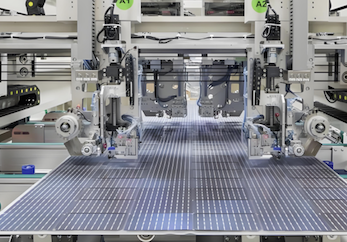 नवीनतम कंपनी ब्लॉग के बारे में मेयर बर्गर ने समग्र बिक्री छोड़ी, अमेरिकी उत्पादन सुविधाओं को खाली किया