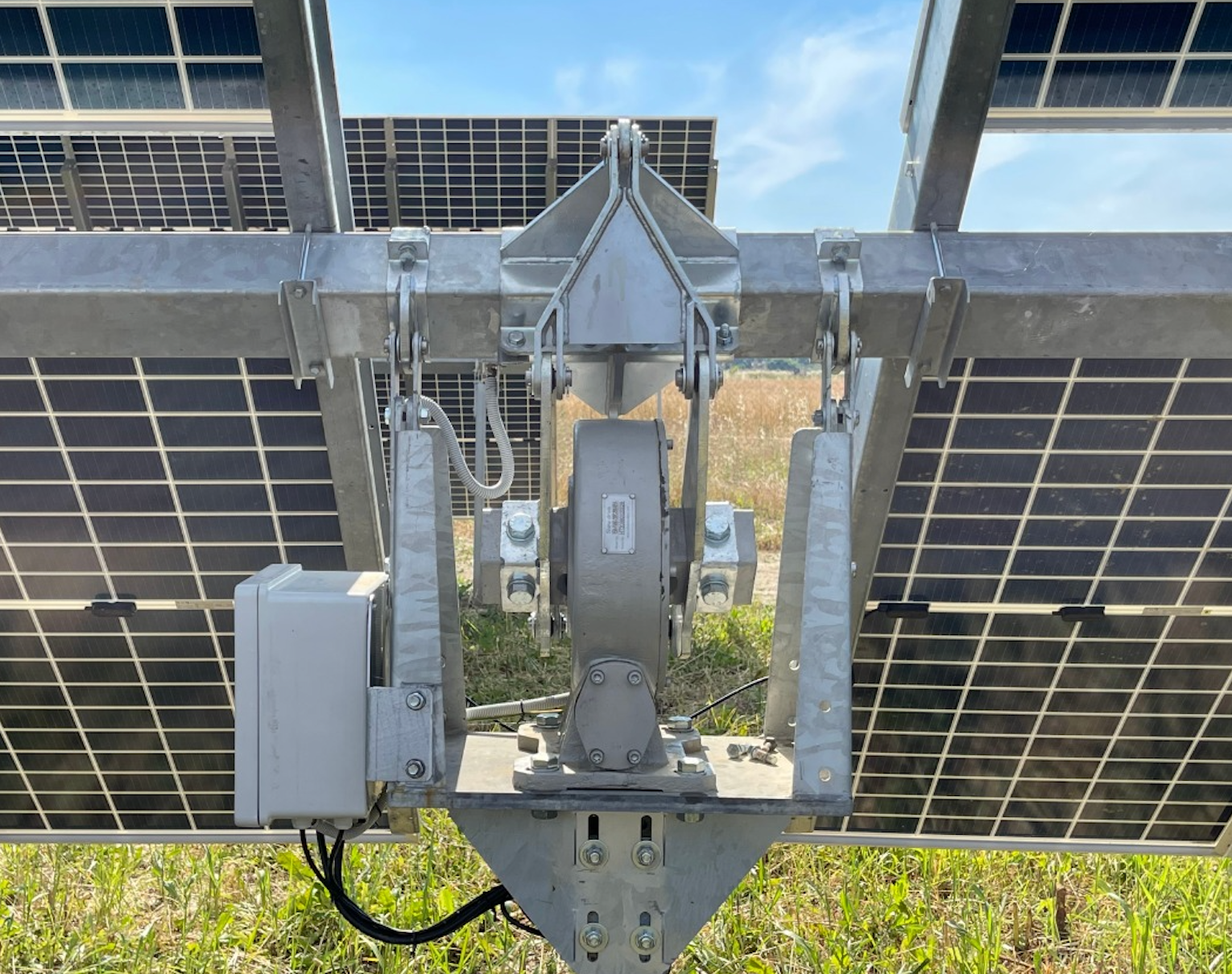 नवीनतम कंपनी ब्लॉग के बारे में Wind Load Selection: Mitigating Equipment Damage Risks